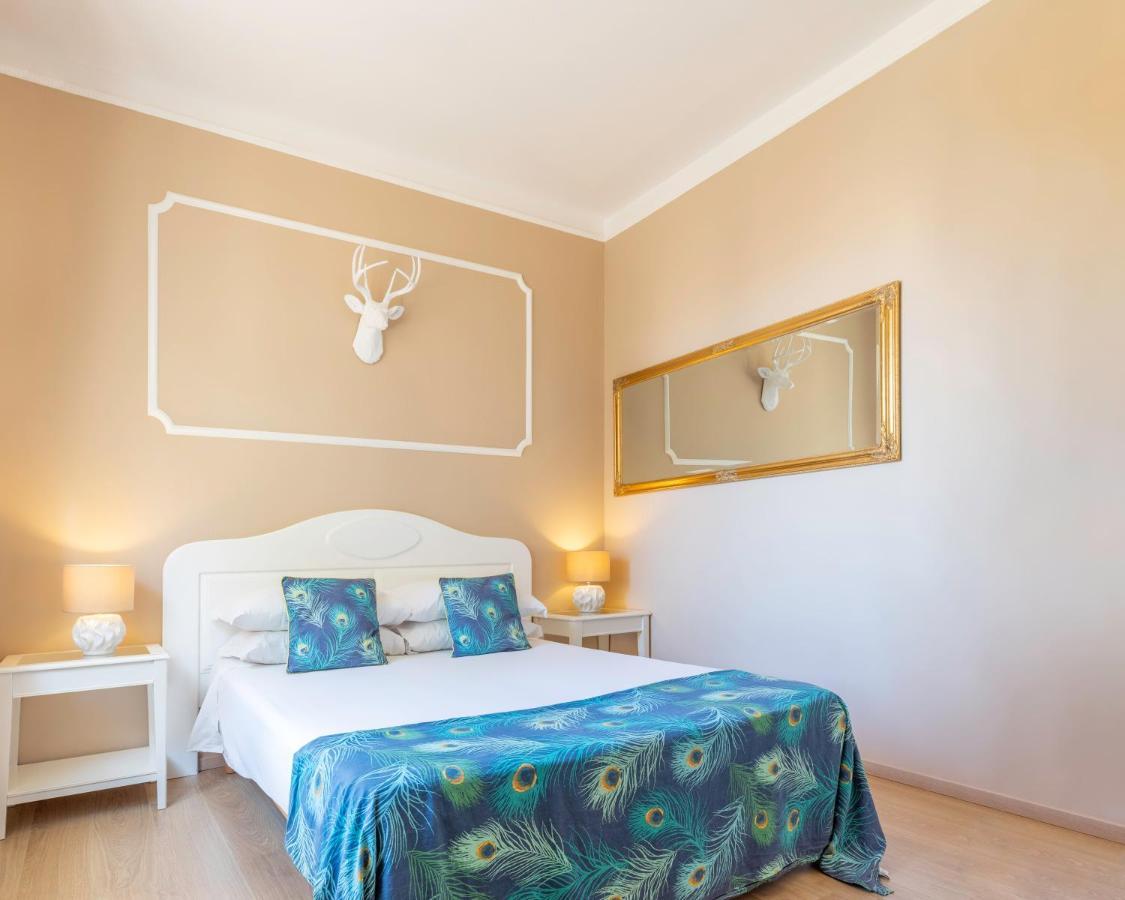קליארי Colibri Prestige Rooms - Roman Ruins View מראה חיצוני תמונה