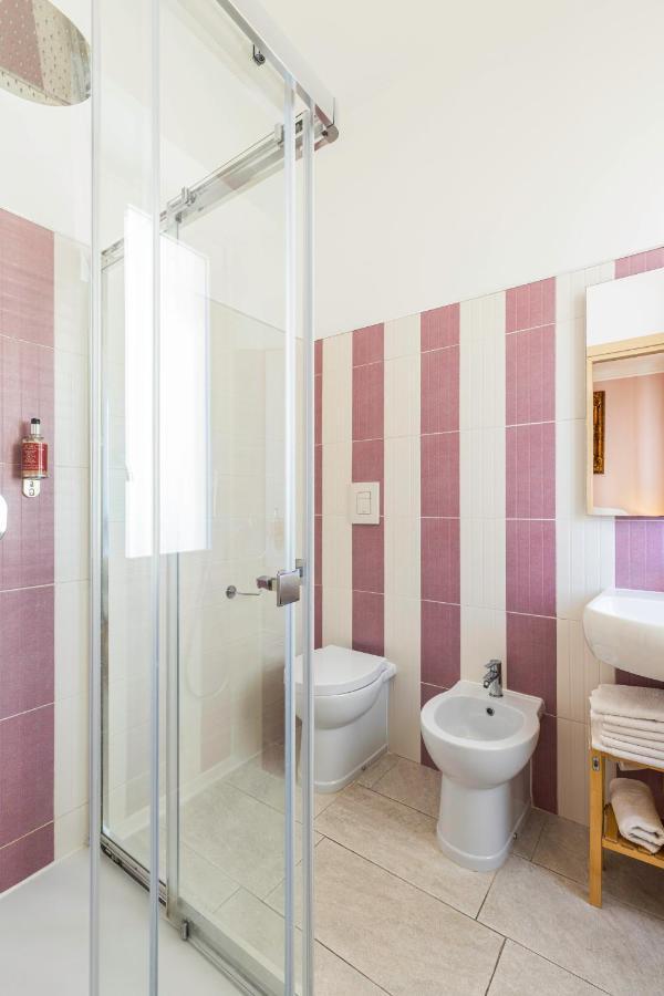 קליארי Colibri Prestige Rooms - Roman Ruins View מראה חיצוני תמונה