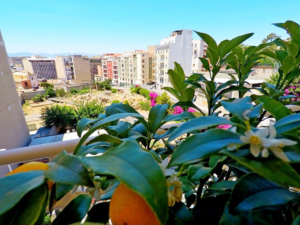 קליארי Colibri Prestige Rooms - Roman Ruins View מראה חיצוני תמונה